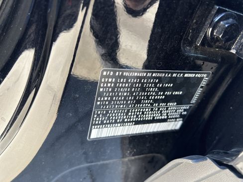 Certified 2024 Volkswagen Taos S image 31