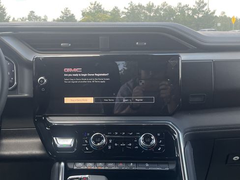 New 2026 GMC Sierra 1500 Denali w/ Technology Package AWD/4WD image 31