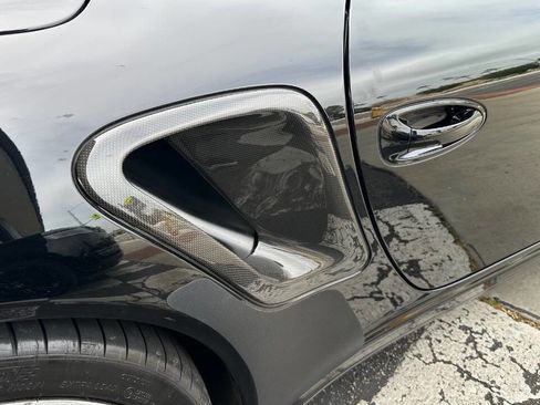 Used 2009 Porsche 911 Turbo image 14