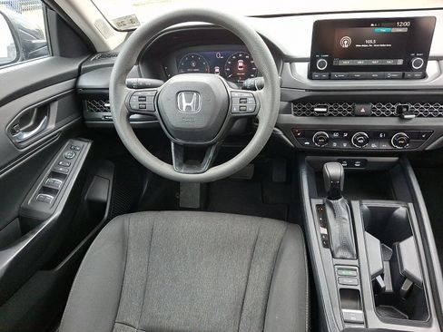Used 2023 Honda Accord EX image 14
