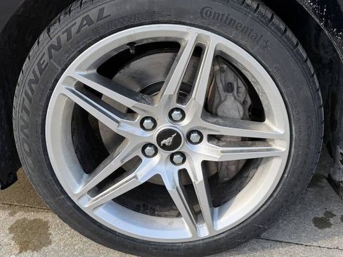 Used 2017 Ford Mustang GT image 25