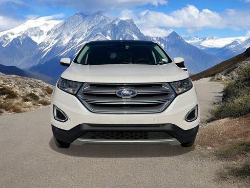 Used 2018 Ford Edge Titanium w/ Equipment Group 302A image 8