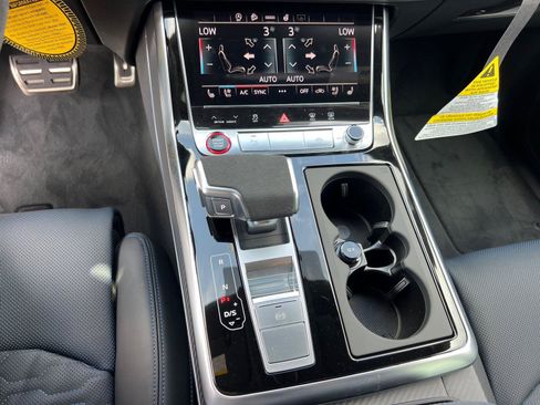 New 2026 Audi RS Q8 performance AWD/4WD image 25