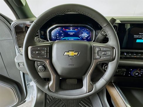 New 2026 Chevrolet Silverado 3500 High Country w/ Technology Package image 6