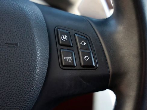 Used 2011 BMW M3 Sedan RWD image 22