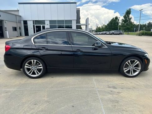 Used 2018 BMW 330i Sedan RWD image 3