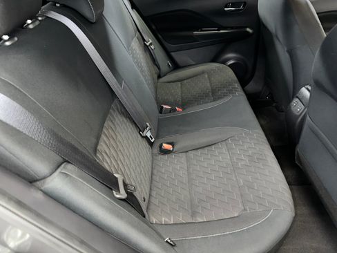 Used 2021 Nissan Kicks SV w/ Interior Electronics Package FWD image 26