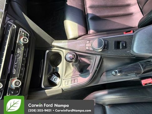 Used 2017 BMW M4 Convertible RWD image 8