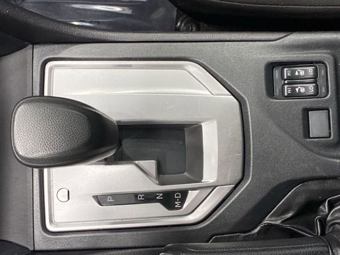 Used 2018 Subaru Impreza 2.0i Premium w/ Eyesight & BSD & Rcta image 19