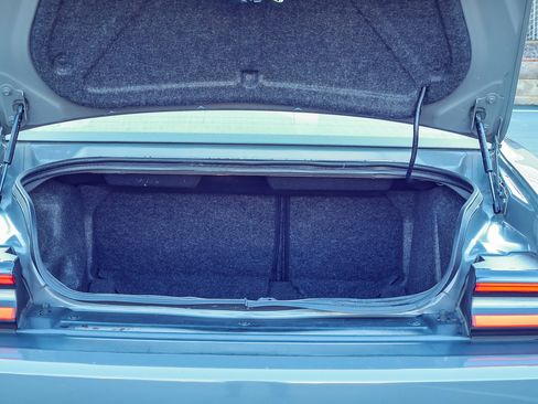 Used 2023 Dodge Challenger SXT image 15