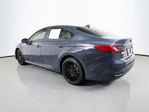 Used 2025 Toyota Camry LE FWD image 8