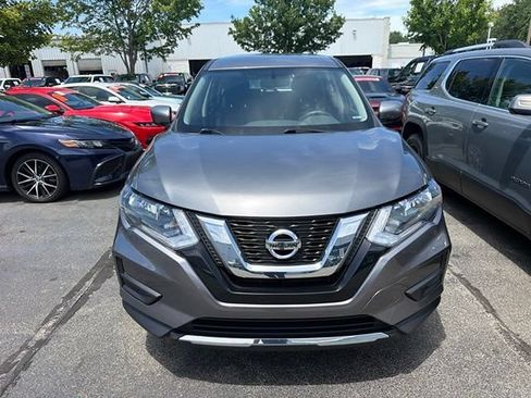 Used 2017 Nissan Rogue S AWD/4WD image 2