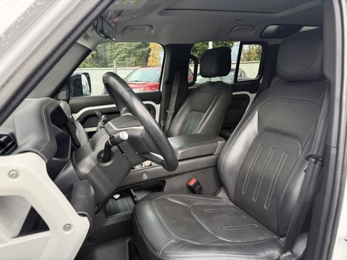 Used 2020 Land Rover Defender 110 HSE AWD/4WD image 11