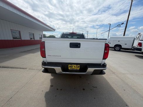 Used 2021 Chevrolet Colorado W/T w/ WT Convenience Package AWD/4WD image 7