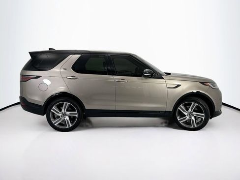 Used 2021 Land Rover Discovery HSE R-Dynamic AWD/4WD image 4