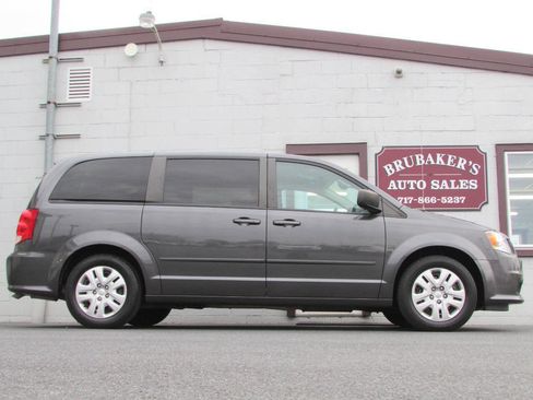 Used 2017 Dodge Grand Caravan SE w/ Power Window Group image 1