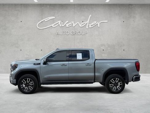 Used 2023 GMC Sierra 1500 AT4 w/ AT4 Premium Package AWD/4WD image 13