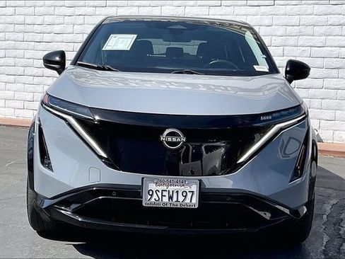 Used 2025 Nissan Ariya FWD image 2