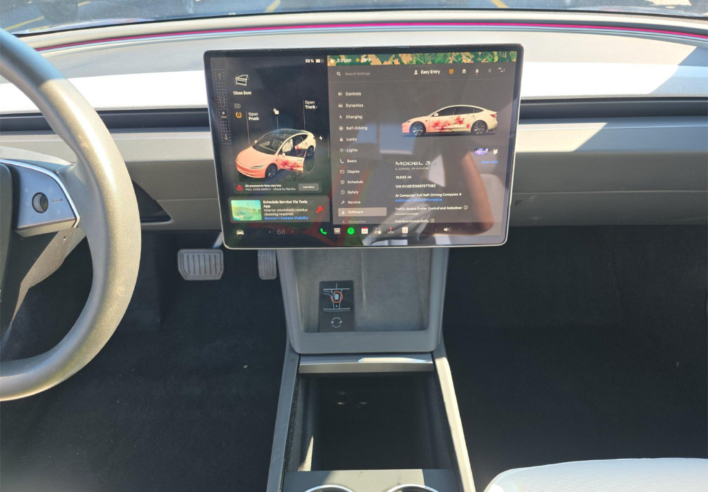 Used 2025 Tesla Model 3 RWD image 2