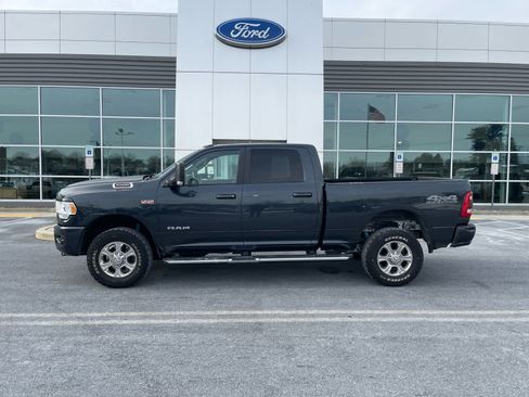 Used 2020 RAM 2500 Big Horn w/ Level 1 Equipment Group image 1