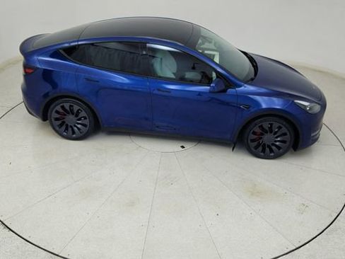 Used 2024 Tesla Model Y Performance AWD/4WD image 77