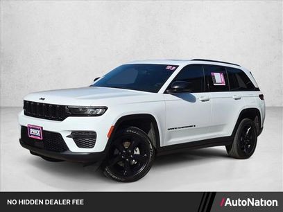 Used 2023 Jeep Grand Cherokee Altitude