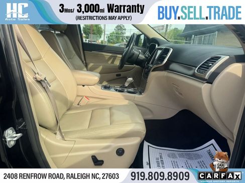 Used 2017 Jeep Grand Cherokee Limited image 18