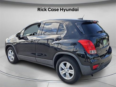 Used 2019 Chevrolet Trax LS image 8