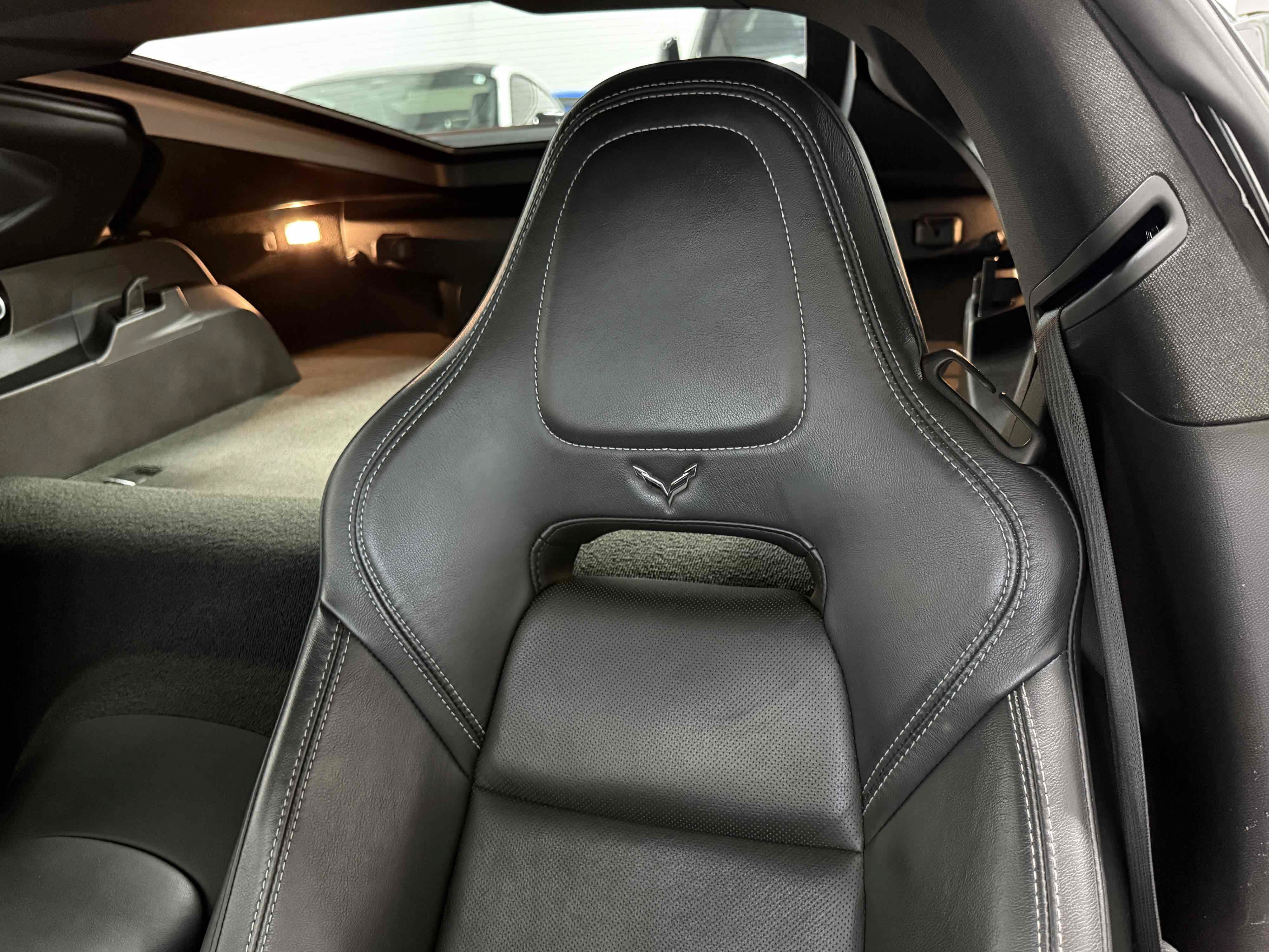 Used 2019 Chevrolet Corvette Z06 RWD image 47