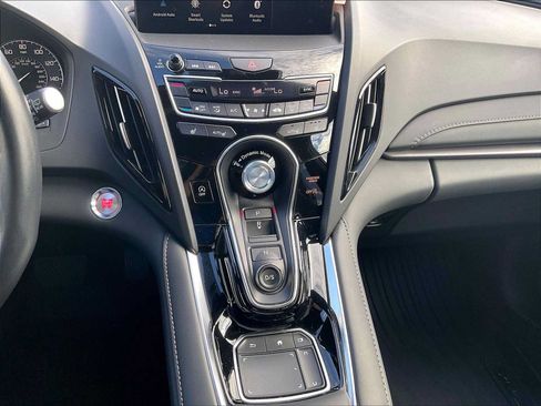 Used 2025 Acura RDX SH-AWD image 35