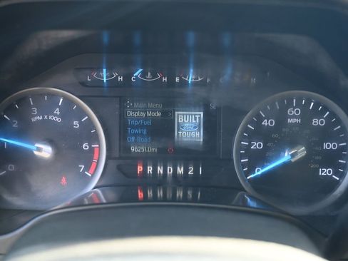 Used 2021 Ford F250 XLT w/ Camper Package image 23