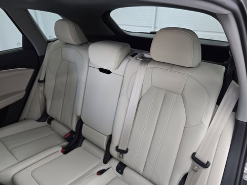 New 2025 Audi Q5 Premium Plus image 14