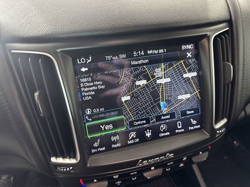 Used 2019 Maserati Levante image 22