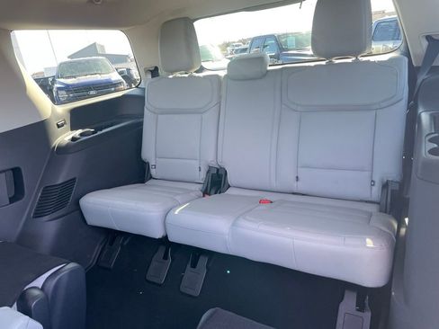 New 2026 Ford Expedition Active AWD/4WD image 9