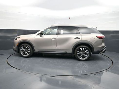 Used 2023 INFINITI QX60 Luxe AWD/4WD image 4