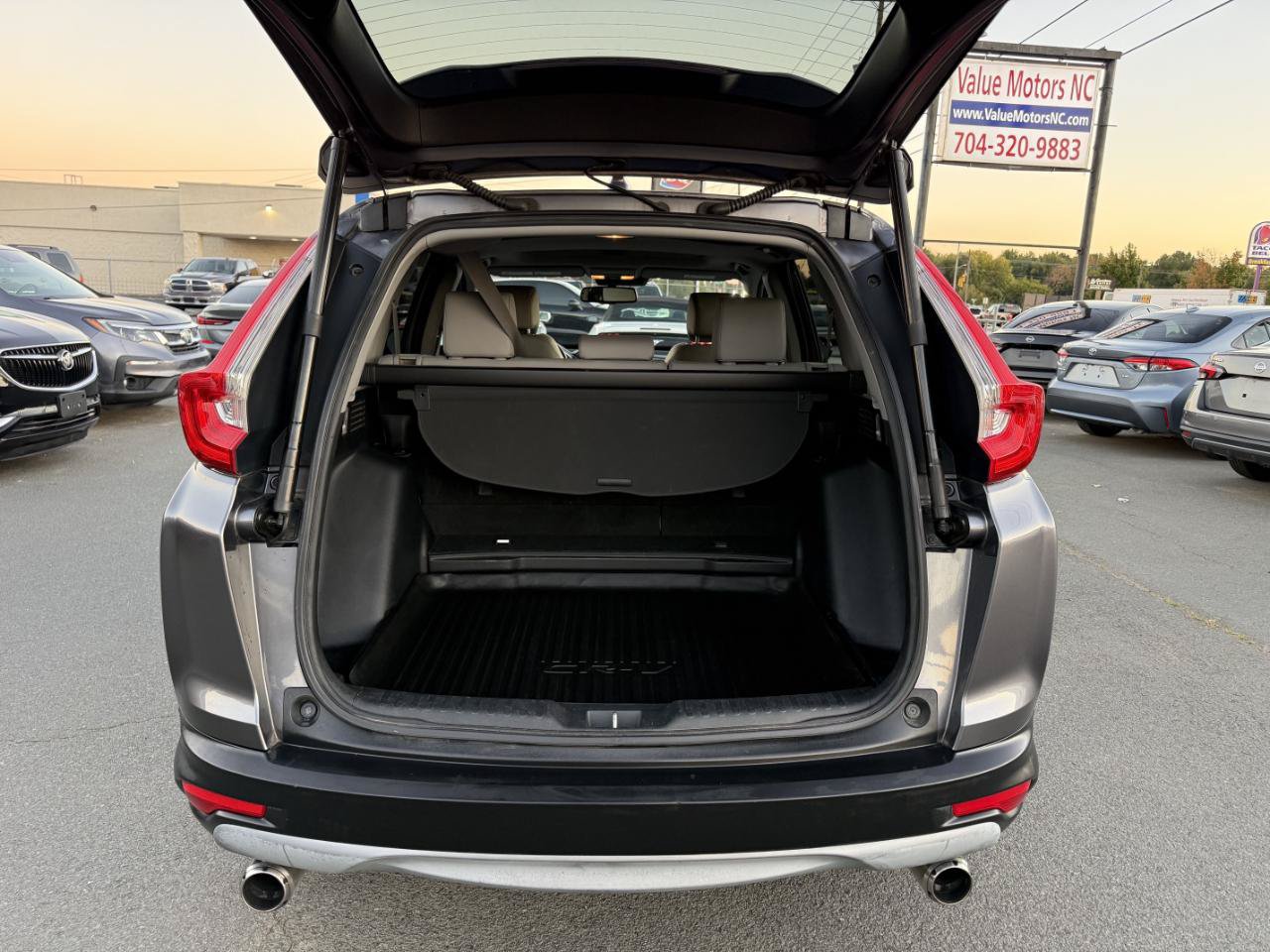 Used 2017 Honda CR-V EX-L image 10