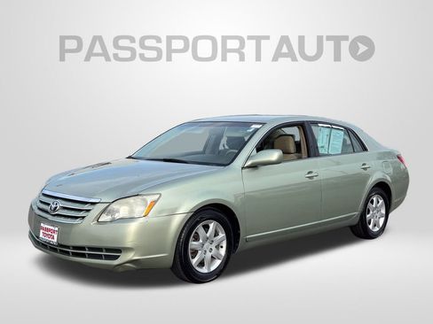 Used 2006 Toyota Avalon XL image 1