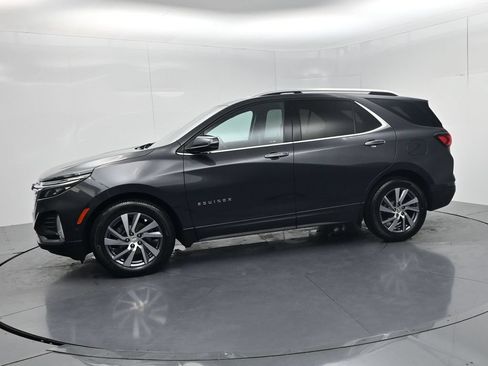 Used 2022 Chevrolet Equinox Premier FWD image 4