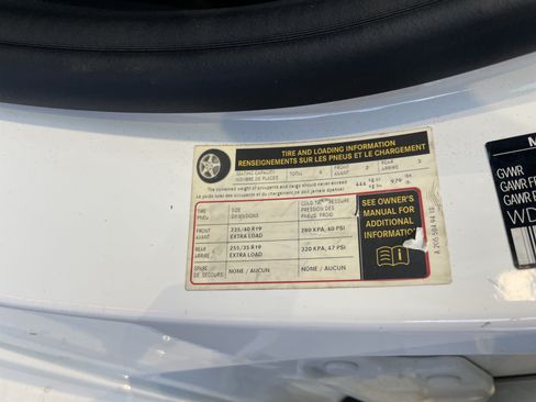 Used 2020 Mercedes-Benz C 300 Sedan image 42
