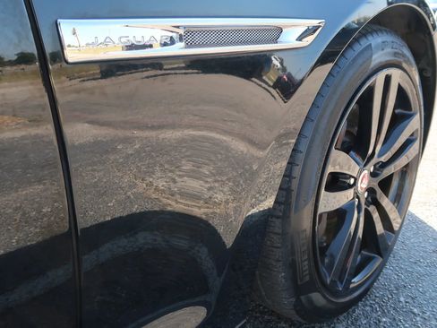 Used 2017 Jaguar XJ L Portfolio image 54