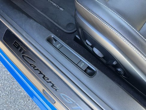 Certified 2023 Porsche 911 Carrera GTS image 15