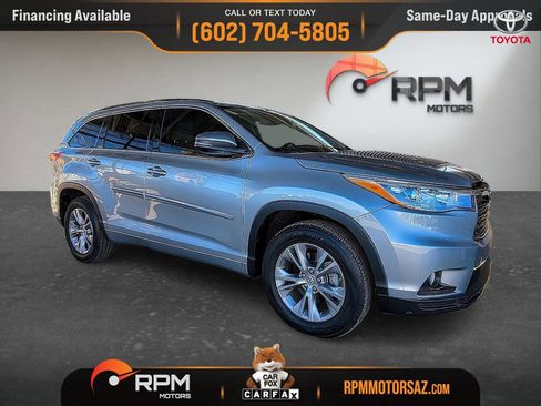 Used 2015 Toyota Highlander XLE image 1
