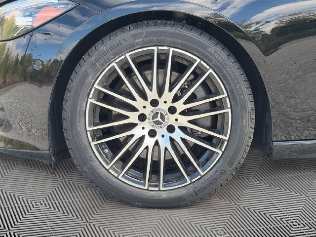Certified 2023 Mercedes-Benz C 300 4MATIC Sedan image 18
