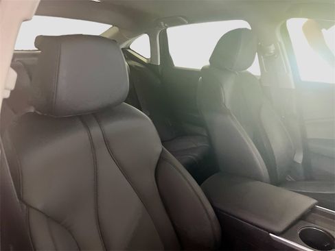 Used 2023 Acura TLX image 27