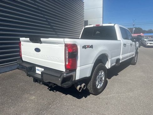 Used 2025 Ford F250 XLT w/ 360-Degree Camera Package image 3