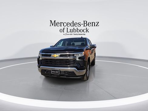 Used 2024 Chevrolet Silverado 1500 LT image 4