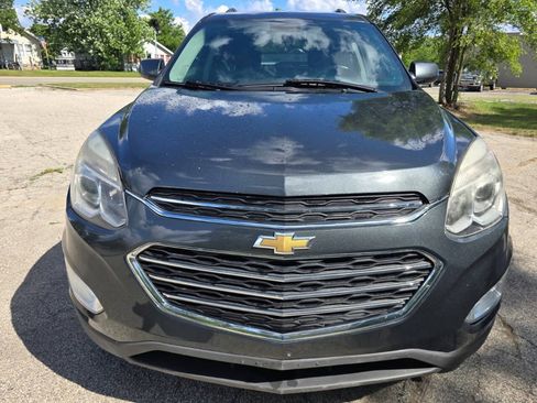 Used 2017 Chevrolet Equinox LT w/ Convenience Package AWD/4WD image 2