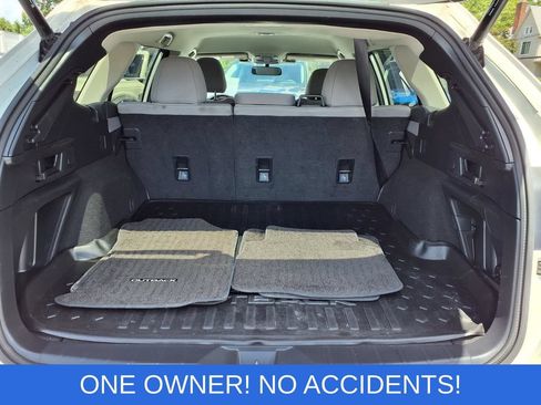 Used 2023 Subaru Outback Premium AWD/4WD image 19