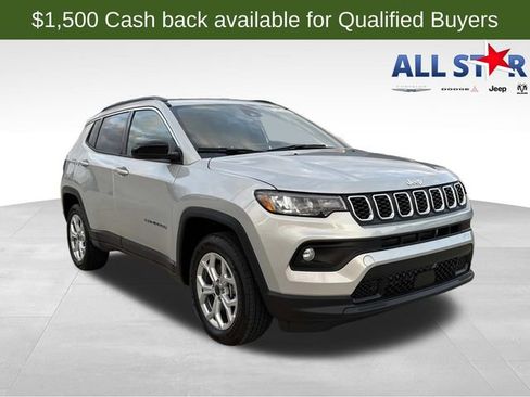 New 2026 Jeep Compass Latitude image 1