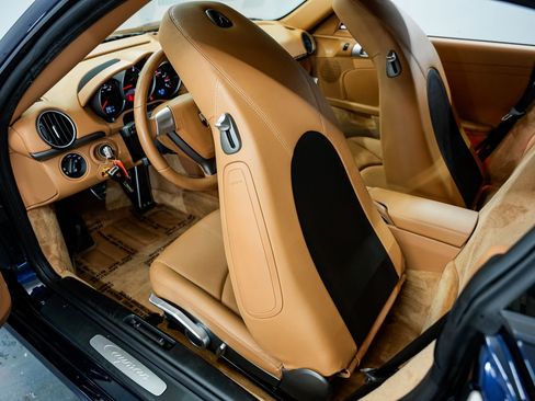 Used 2009 Porsche Cayman RWD image 18